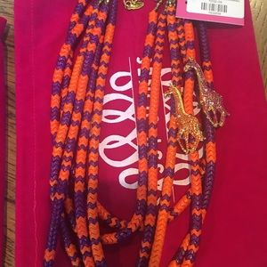 Sassy Jones Kesi Bib